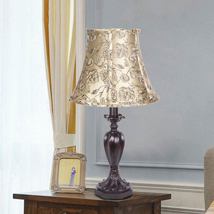 Lampe de nuit design à support en résine avec cloche