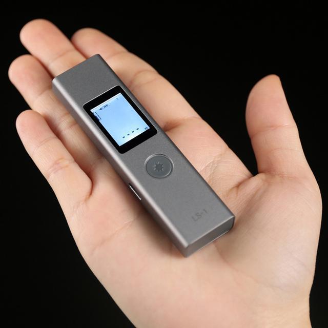 Appareil de mesure laser portable à distance précise