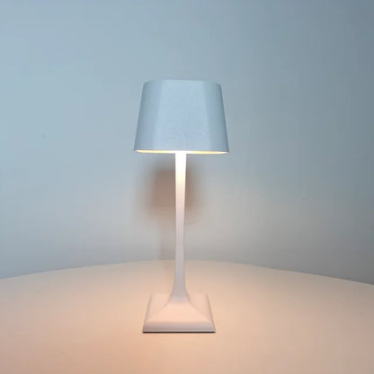 Lampe de table LED carrée à alimentation USB