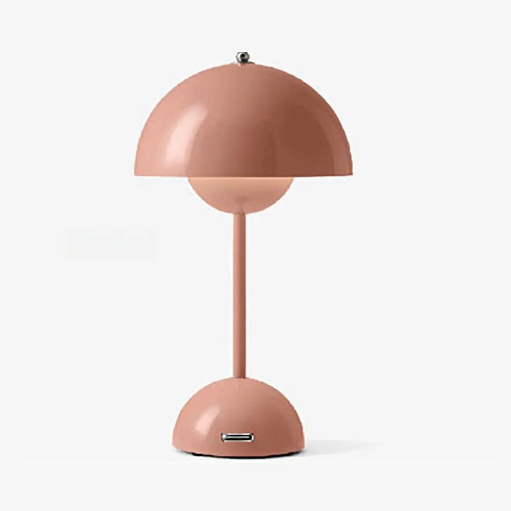 Design Table Lamp with Chic Lighting