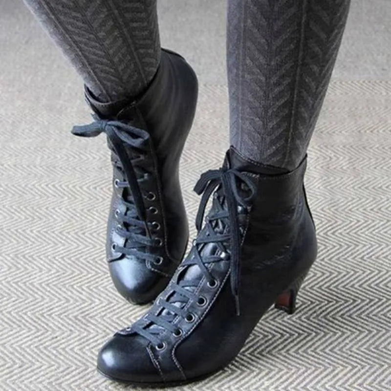 Bottes élégantes en cuir classique